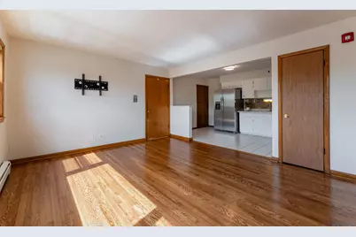 342 Beach Avenue #2B, La Grange Park, IL 60526 - Photo 3