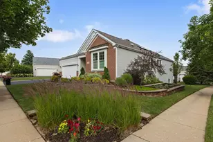 2661 Chesire Ct, Dundee, IL 60118 - Photo 1