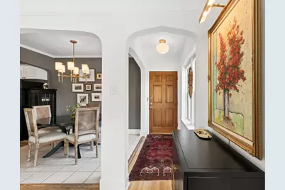 1956 W Melrose Street #202, Chicago, IL 60657 - Photo 3