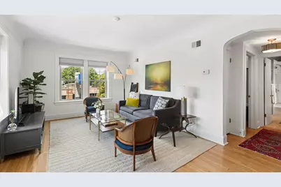 1956 W Melrose Street #202, Chicago, IL 60657 - Photo 5