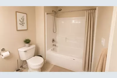 [Address not provided], Vernon Hills, IL 60061 - Photo 23