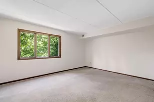 6820 Joliet Rd, Indian Head Park, IL 60525 - Photo 15