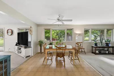 459 W Millers Road, Des Plaines, IL 60016 - Photo 9