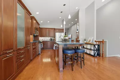 689 Timber Hill Road, Deerfield, IL 60015 - Photo 9