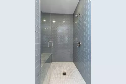 [Address not provided], Kenilworth, IL 60043 - Photo 27