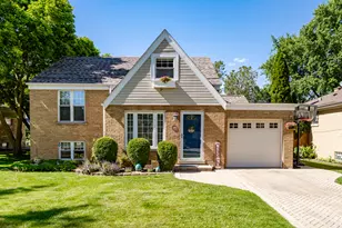 9024 30th St, Brookfield, IL 60513 - Photo 1