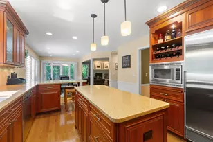 9 Exmoor Ln, Lincolnshire, IL 60069 - Photo 13