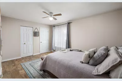 417 Travelaire Avenue, Naperville, IL 60565 - Photo 21
