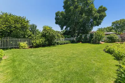 7933 Glen Lane, Darien, IL 60561 - Photo 41