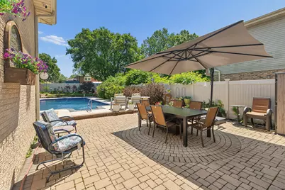 7933 Glen Lane, Darien, IL 60561 - Photo 33