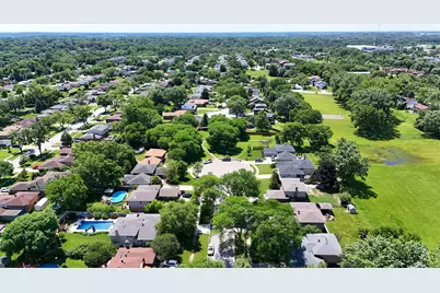 7933 Glen Lane, Darien, IL 60561 - Photo 47