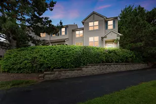 896 Cherry Creek Dr, Grayslake, IL 60030 - Photo 1