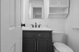 401 Kenyon Ave, Romeoville, IL 60446 - Photo 9