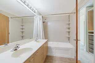 1845 S Michigan Ave, Chicago, IL 60616 - Photo 11