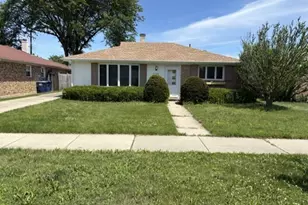1045 W Grant Dr, Des Plaines, IL 60016 - Photo 1