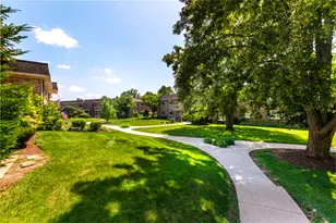 6S080 Park Meadow Dr, Naperville, IL 60540 - Photo 5