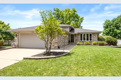 10S520 Havens Drive, Downers Grove, IL 60516 - Photo 1