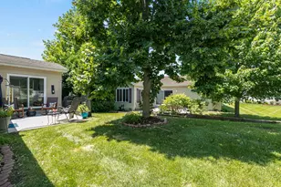 3206 Whirlaway Ct, Grayslake, IL 60030 - Photo 21