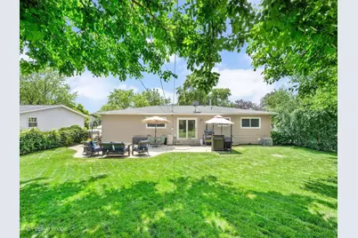 422 Walnut Drive, Streamwood, IL 60107 - Photo 21