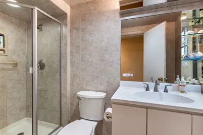 [Address not provided], Skokie, IL 60076 - Photo 15