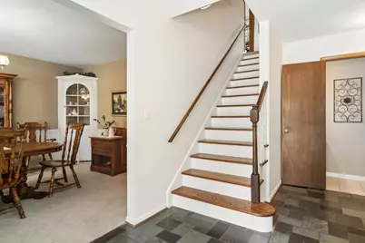 562 E Carpenter Drive, Palatine, IL 60074 - Photo 5