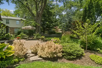 562 E Carpenter Drive, Palatine, IL 60074 - Photo 31