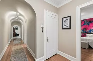 7358 N Damen Ave, Chicago, IL 60645 - Photo 3