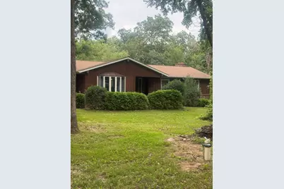 2812 Woodcliff Drive, Marengo, IL 60152 - Photo 1