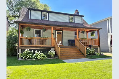 9323 S Spaulding Avenue, Evergreen Park, IL 60805 - Photo 1
