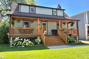 9323 S Spaulding Ave, Evergreen Park, IL 60805 - Photo 1