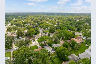 1307 Pershing Avenue, Wheaton, IL 60189 - Photo 37