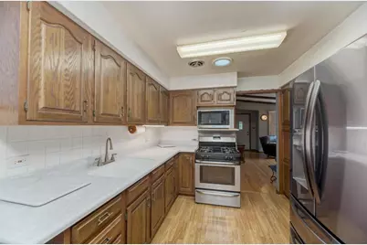 508 S Charleton Street, Willow Springs, IL 60480 - Photo 5