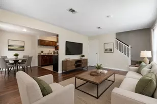 2208 Ramsey Cir, Schaumburg, IL 60194 - Photo 3