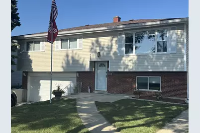 117 S Evergreen Avenue, Addison, IL 60101 - Photo 3