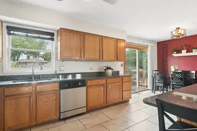 117 S Evergreen Avenue, Addison, IL 60101 - Photo 17