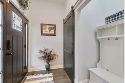 3239 Wesley Avenue, Berwyn, IL 60402 - Photo 7