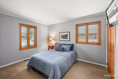 945 Victoria Lane, Elk Grove Village, IL 60007 - Photo 15