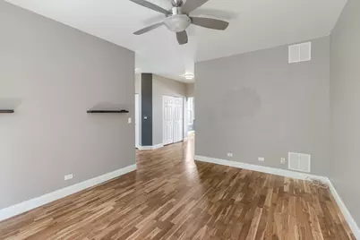 31632 Tall Grass Court #31632, Lakemoor, IL 60051 - Photo 5
