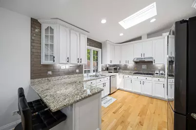5900 Crain Street, Morton Grove, IL 60053 - Photo 5