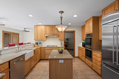 2285 Thorntree Lane, Palatine, IL 60067 - Photo 9