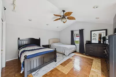207 Second Street, Elgin, IL 60123 - Photo 15