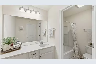 153 Roslyn Place, Bloomingdale, IL 60108 - Photo 19