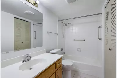 5646 W 103rd Street #106, Oak Lawn, IL 60453 - Photo 13