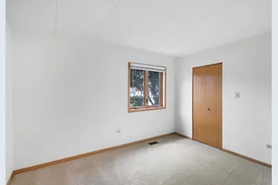 5646 W 103rd Street #106, Oak Lawn, IL 60453 - Photo 11