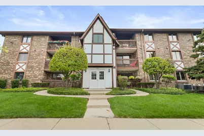 5646 W 103rd Street #106, Oak Lawn, IL 60453 - Photo 1