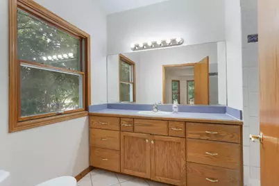 945 Kingston Street, Wheaton, IL 60187 - Photo 17