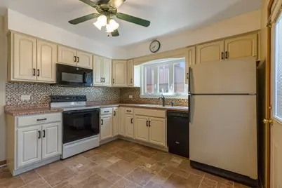 2240 S 9th Avenue, North Riverside, IL 60546 - Photo 7
