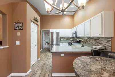7004 Nathan Lane, Carpentersville, IL 60110 - Photo 7