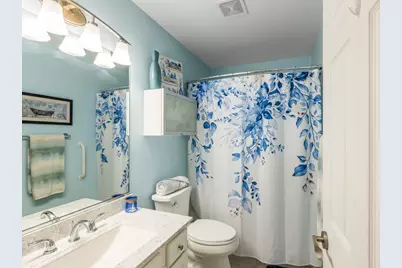 7004 Nathan Lane, Carpentersville, IL 60110 - Photo 11