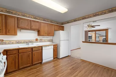 15727 Ravinia Avenue #2E, Orland Park, IL 60462 - Photo 5